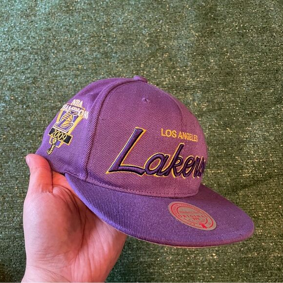 Vintage NWT 2009 Los Angeles Lakers Mitchell & Ness Championship SnapBack Hat - Picture 2 of 11